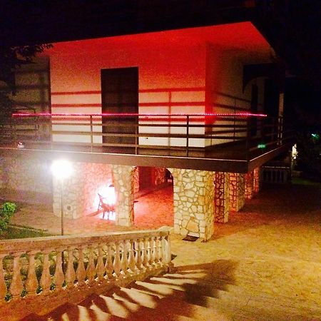 Bed & Breakfast Villa Angela Taranto Exterior foto