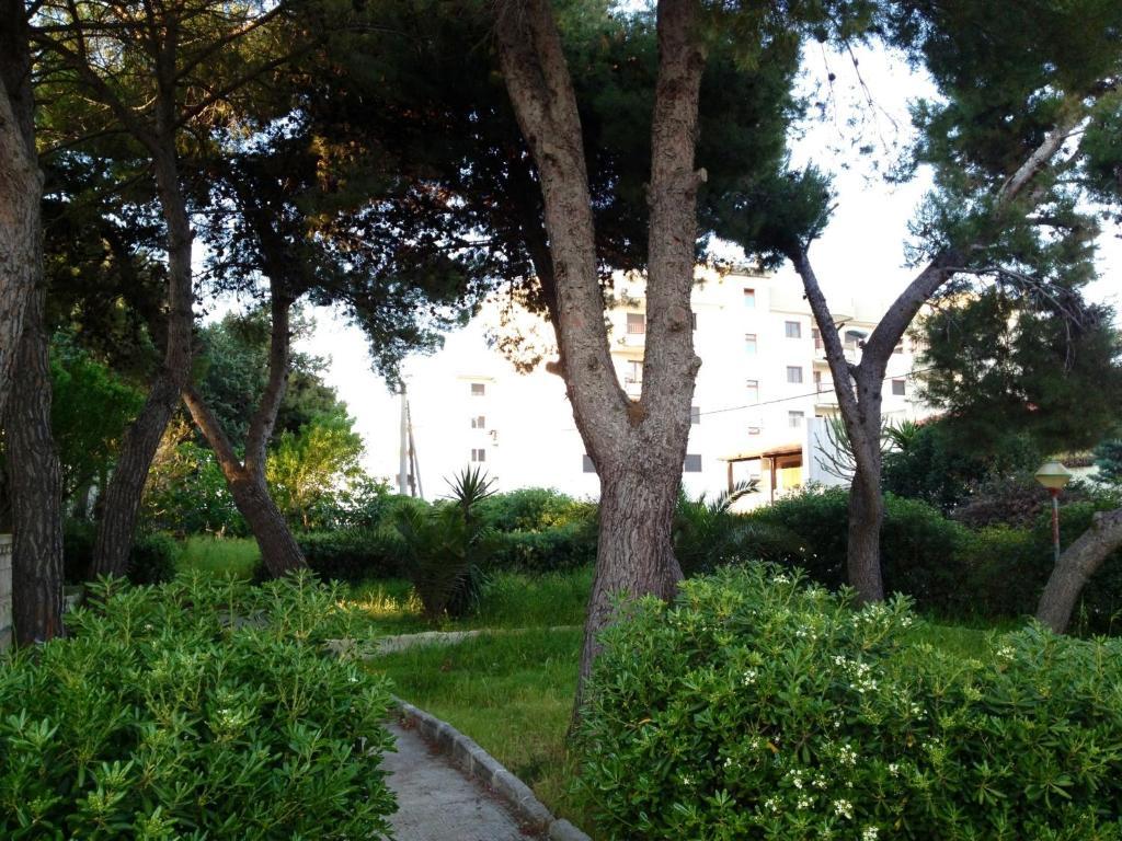 Bed & Breakfast Villa Angela Taranto Exterior foto